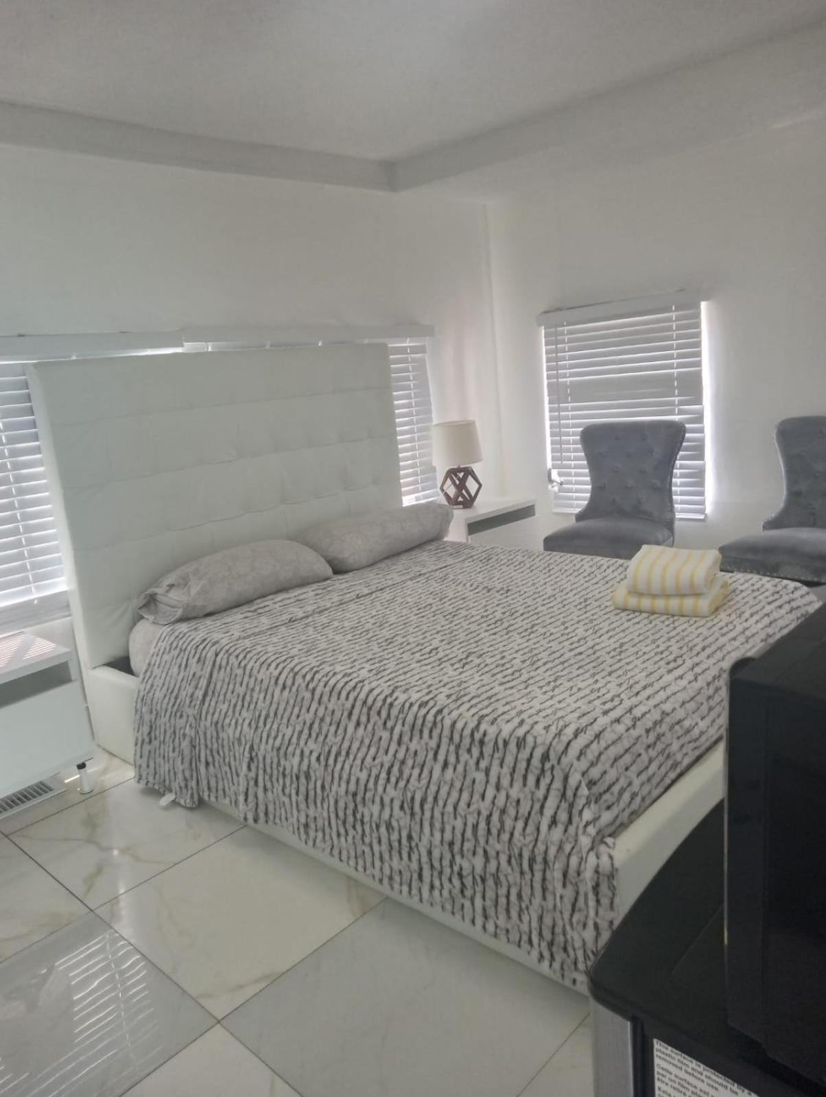 1161 Studio 1 Miami Tamiami Eksteriør bilde